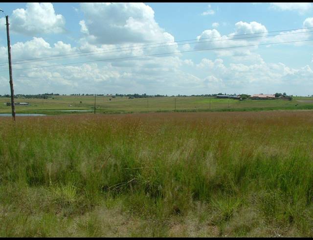 9HA VACANT LAND FOR SALE IN HELDERSTROME AH